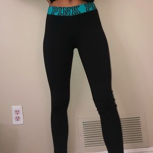 Victoria’s Secret Pink leggings